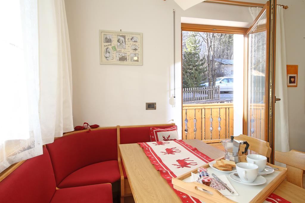 Ciasa Rudiferia Appartamenti In Alta Badia Chambre photo