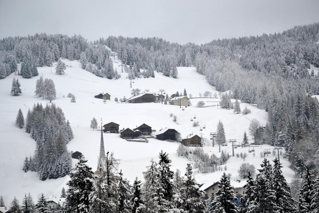 Ciasa Rudiferia Appartamenti In Alta Badia Extérieur photo