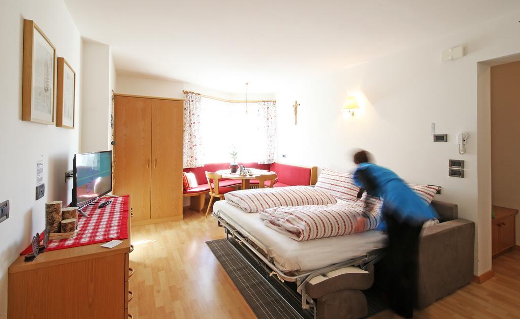 Ciasa Rudiferia Appartamenti In Alta Badia Extérieur photo