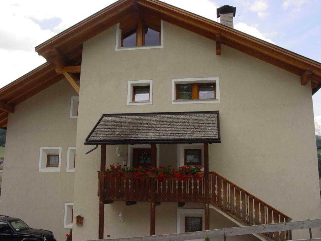 Ciasa Rudiferia Appartamenti In Alta Badia Extérieur photo